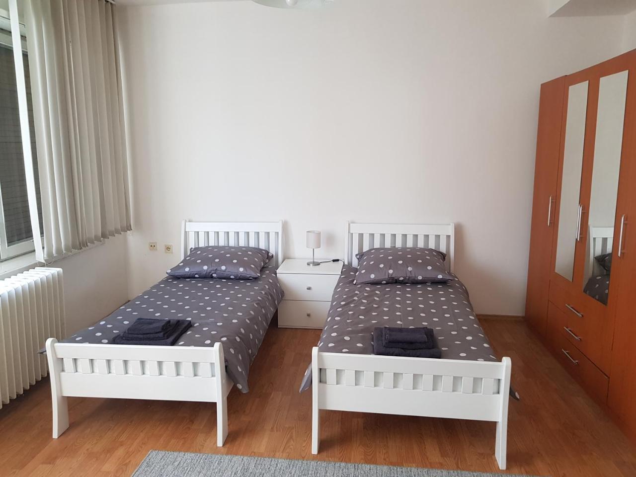 Sara Apartment Баня-Лука Екстер'єр фото