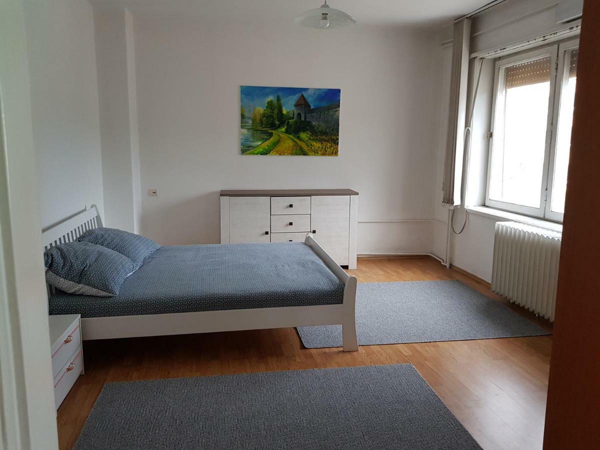 Sara Apartment Баня-Лука Екстер'єр фото